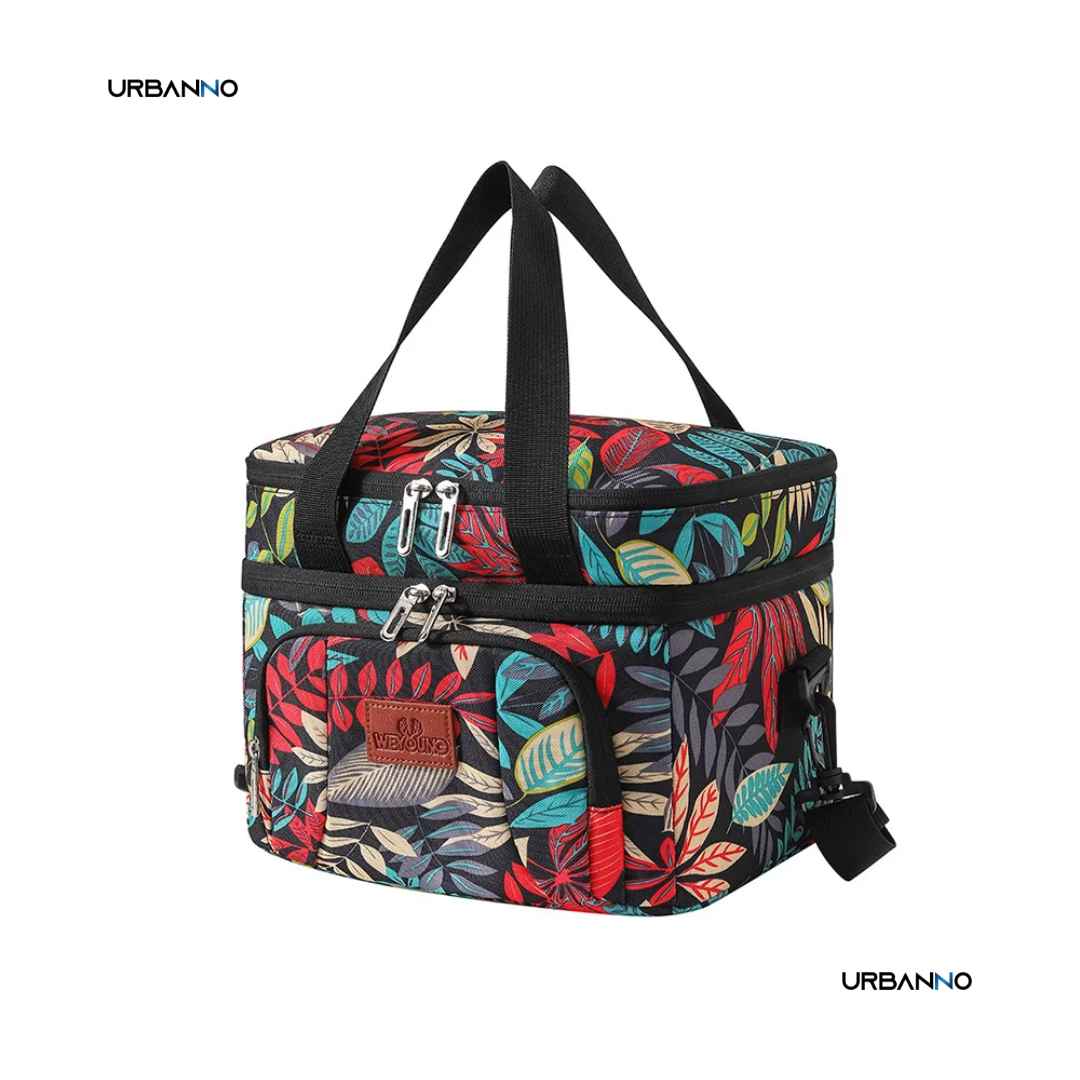 Bolsa térmica para marmita com estampa de folhas coloridas, fundo branco. Urbanno.