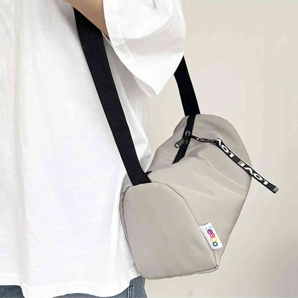 Bolsade-Academia-Feminina-Pequena-Ultraleve-Cinza-da-lojaurbanno-0002