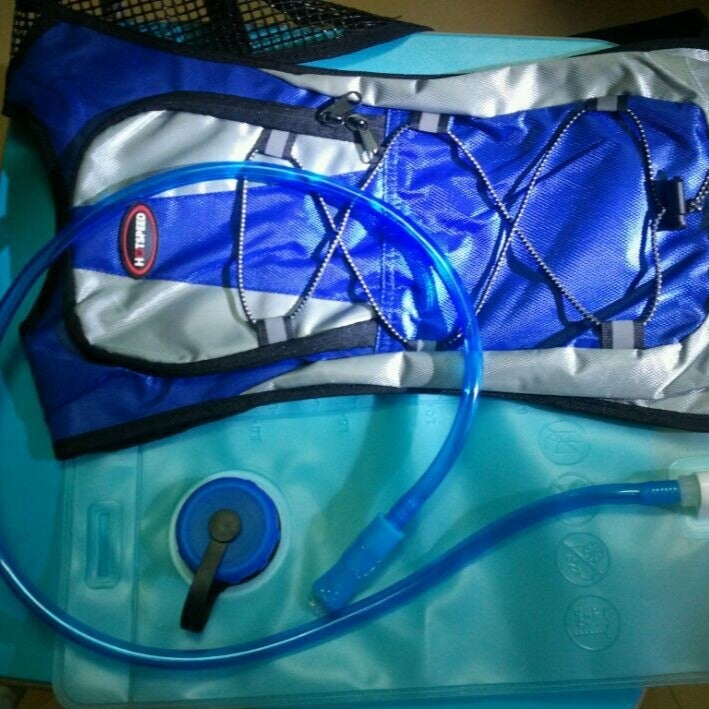 Mochila-Hidratação-Camelbak-2L-urbanno-012