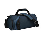 Bolsa de Academia IX Sport Plus azul, vista frontal em ângulo, com alças de mão e alça de ombro, e detalhe preto, ideal para campeões urbanno