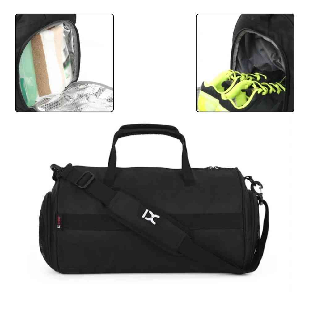 Bolsa de Academia IX Sport Plus preta, destacando o compartimento principal aberto com roupas e o bolso lateral para guardar sapatos esportivos separadamente, com a vista frontal da bolsa urbanno