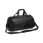 Bolsa de Academia Multifuncional Preta Urbanno, vista frontal, com design elegante, alças de mão e alça de ombro, e painel lateral para ventilação, ideal para treinos e viagens.