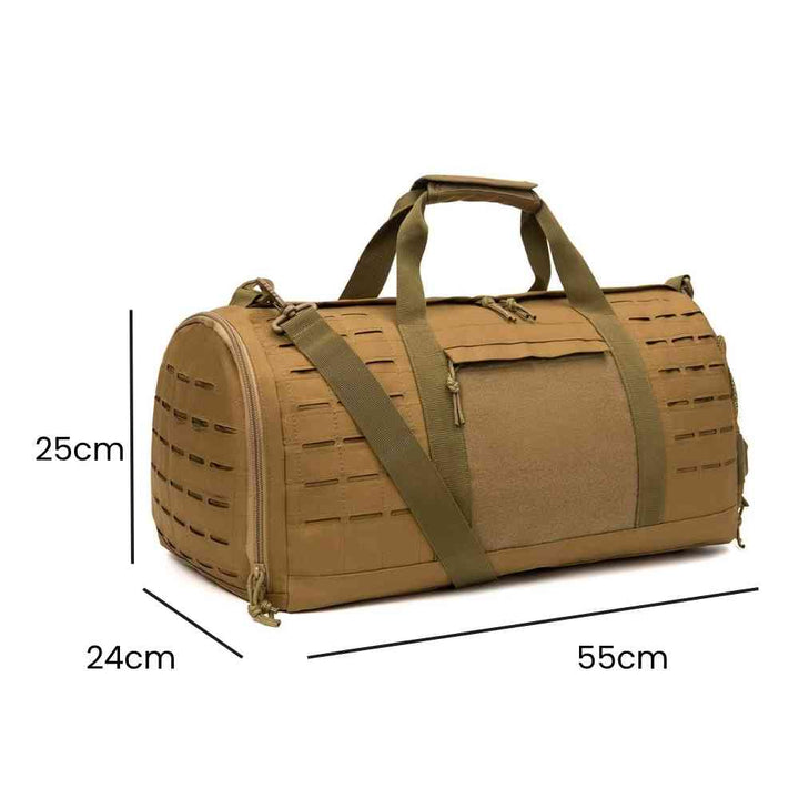 Bolsa de Academia Tática 40L Impermeável Khaki Urbanno, com linhas indicando suas dimensões de 55cm de comprimento, 25cm de altura e 24cm de largura.