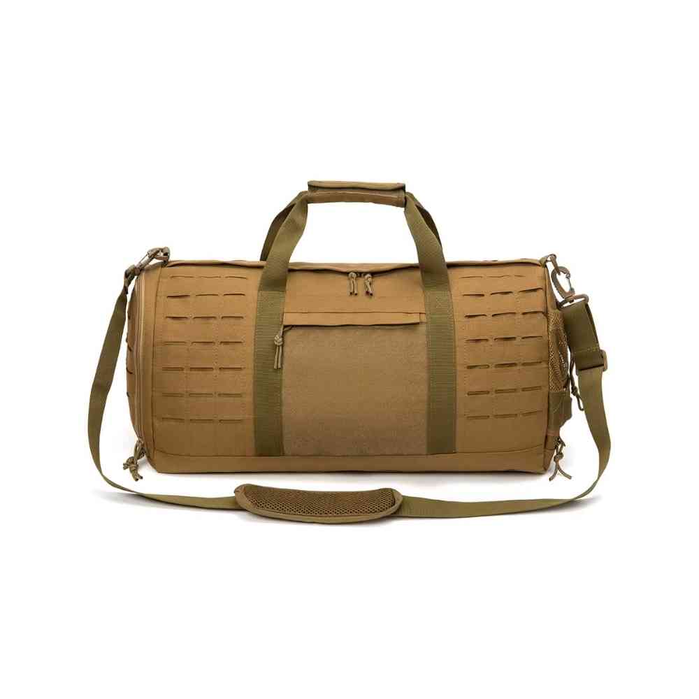 Bolsa de Academia Tática 40L Impermeável com Compartimento de Sapatos Khaki Urbanno, vista frontal, destacando o sistema de fitas para acessórios, bolso frontal com zíper e as alças de mão e de ombro.