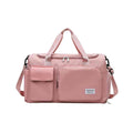 Bolsa de Academia e Viagem Feminina Multifuncional Rosa Pêssego Urbanno, vista frontal, com múltiplos bolsos externos e alças cor de rosa, destacando seu design prático e elegante.