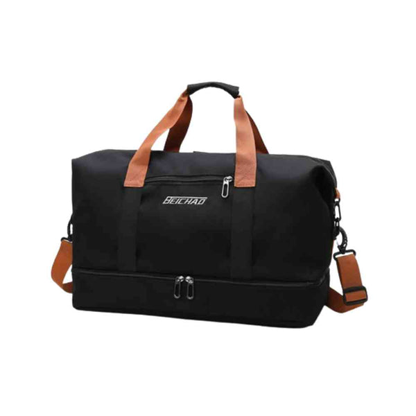 Bolsa de Academia e Viagem Grande com Compartimento de Sapatos Preta Urbanno, vista frontal, exibindo alças de mão marrons e alça de ombro, e compartimento inferior com zíperes duplos