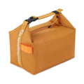 Bolsa Térmica Minimalista Urbanno laranja, vista lateral com alça dobrável e detalhe em laranja, ideal para o dia a dia
