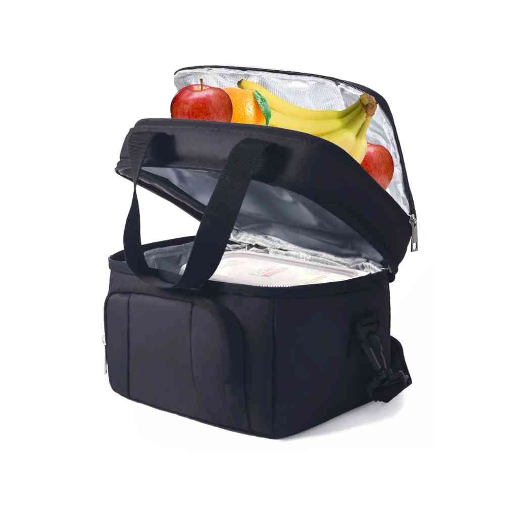 Térmica Grande para Marmita com Duplo Compartimento 10L Urbanno preta, aberta mostrando frutas no compartimento superior e marmitas no inferior, destacando a organização e capacidade dupla urbanno