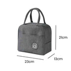 Bolsa Térmica para Marmitas e Dietas Urbanno cinza, exibindo suas dimensões de 23x13x21cm para refeições diárias