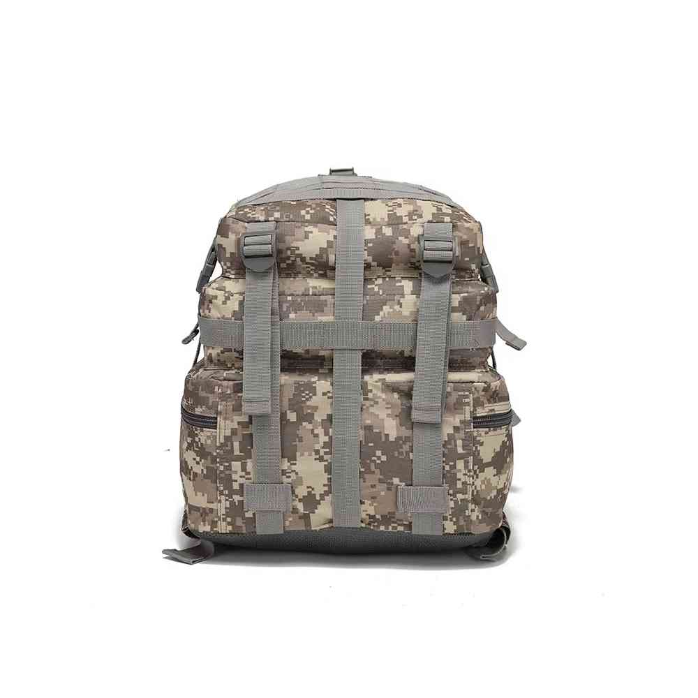 Mochila Exército Militar Tática 50L para Viagem e Expedição ACU (Digital Camo) Urbanno, vista frontal reta, destacando seu padrão camuflado digital e o sistema de fitas para acessórios.