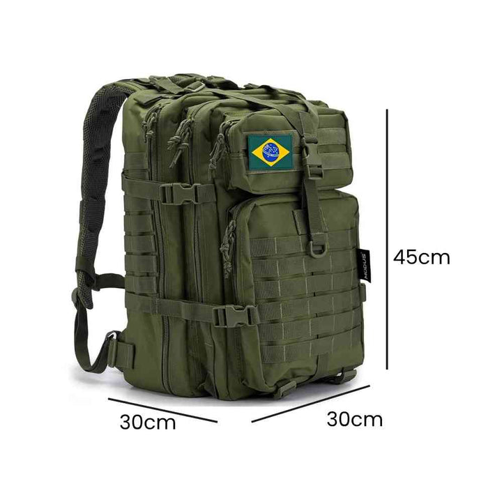 Mochila Exército Tática 50L para Viagem e Expedição Verde Militar Urbanno, com linhas indicando suas dimensões de 45cm de altura, 30cm de largura e 30cm de profundidade.