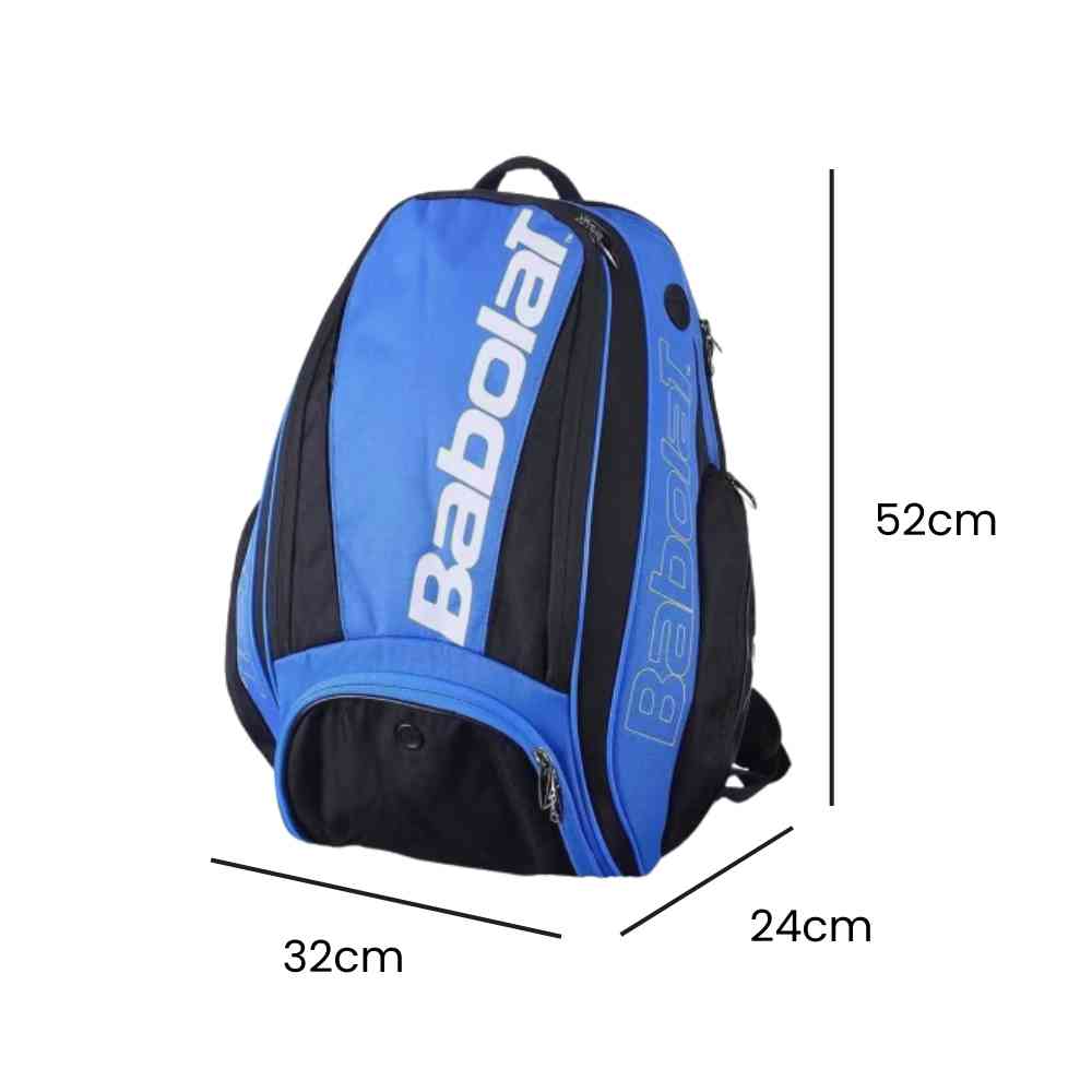 Mochila Raqueteira Babolat azul com preto, exibindo suas dimensões de 52cm de altura, 32cm de largura e 24cm de profundidade, ideal para transportar equipamentos de tênis da loja urbanno