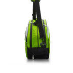 Raqueteira Yonex 3 Raquetes verde, vista lateral inferior mostrando o compartimento com zíper para sapatos, alça de ombro ajustável e detalhes do tecido urbanno