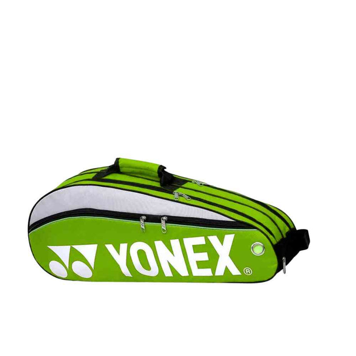 Raqueteira Yonex 3 Raquetes verde, mostrando detalhes do material, zíperes, costuras reforçadas e um sapato dentro do compartimento dedicado, destacando a organização e proteção urbanno