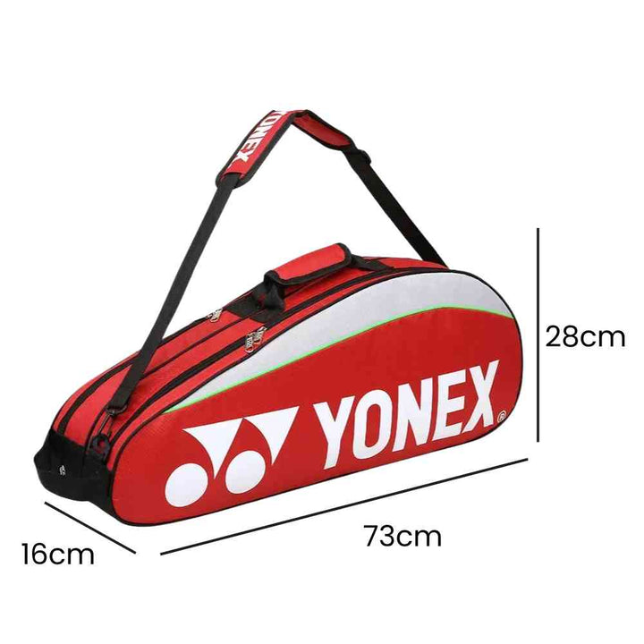 Raqueteira Yonex 3 Raquetes vermelha, exibindo suas dimensões de 73cm de comprimento, 28cm de altura e 16cm de largura, ideal para transporte de equipamentos urbanno